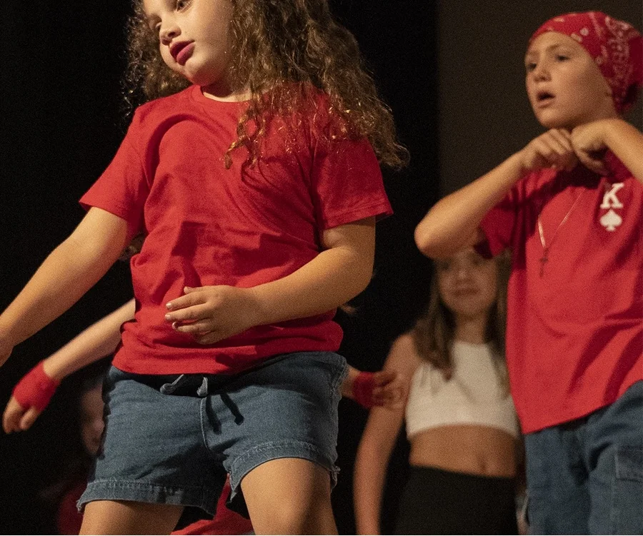 Diversión, energía y mucho ritmo — Let's Dance
