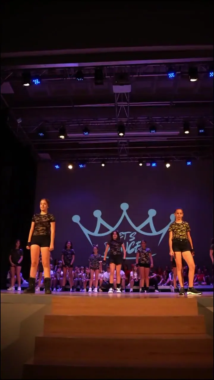 Miniatura del vídeo: Grupo Mayores de 50 · Baile Social